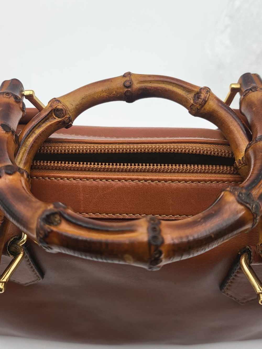 Gucci Bamboo Boston 25 Mini Bamboo Handle Calfskin Leather..Authentic !! - Picture 13 of 16